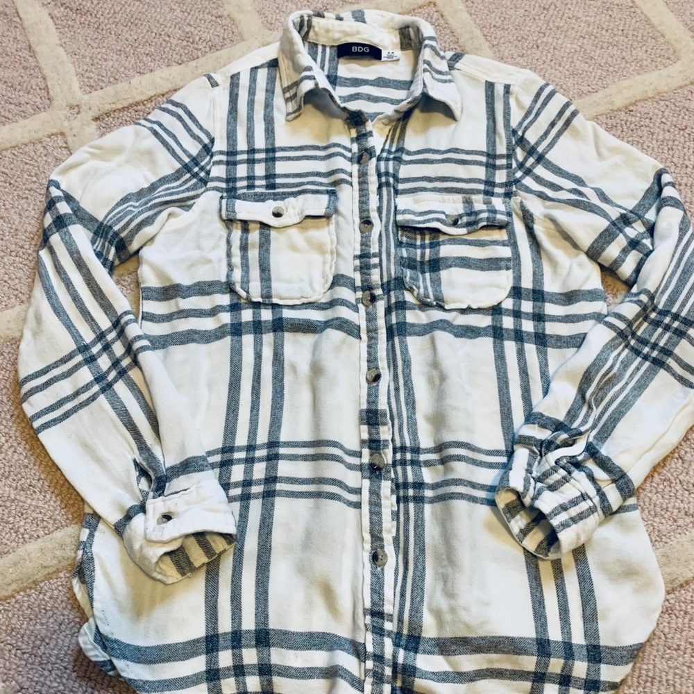 BDG Women’s Plaid Long Sleeve Top